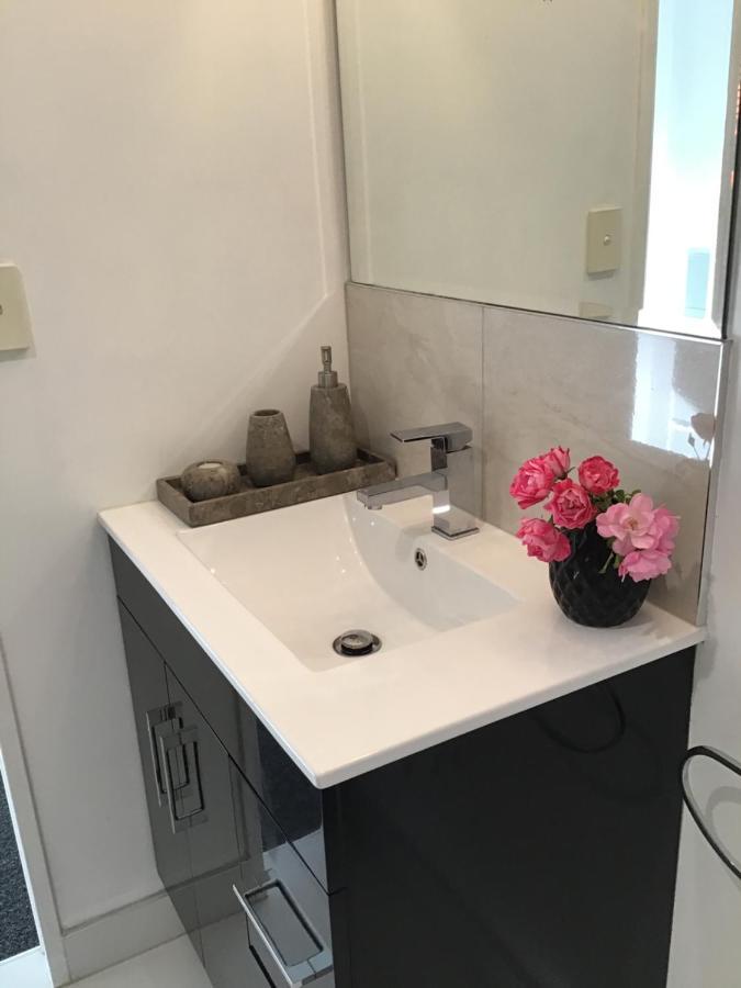 Ferienwohnung La Casita Waiheke Oneroa Exterior foto